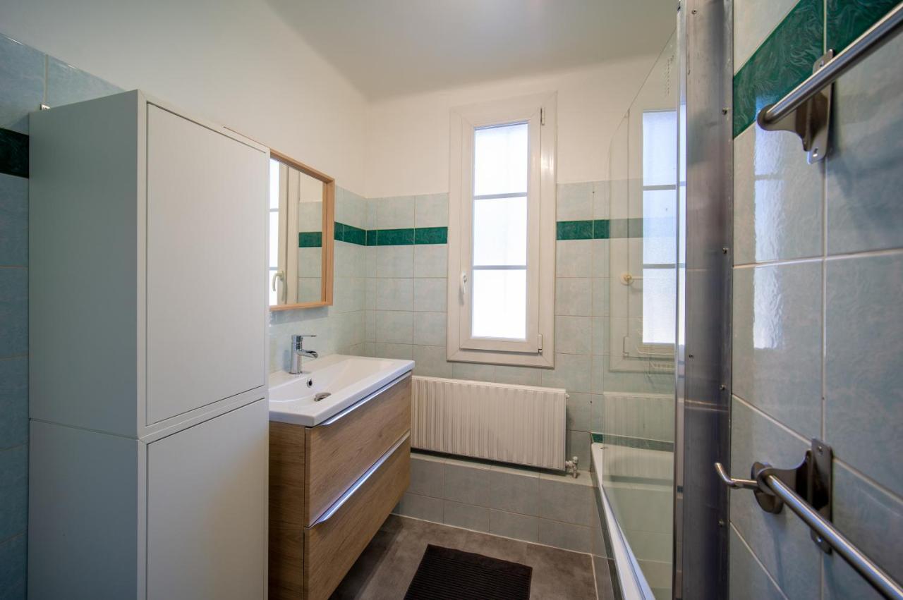 Appartement 3 Chambres Tout Equipe 6-8 Personnes Marseille Bagian luar foto